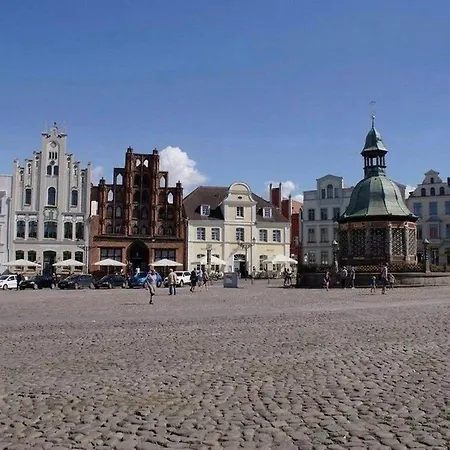Apartment Nikolaitraum In Der Altstadt - Ebenerdig - Abc295 Wismar