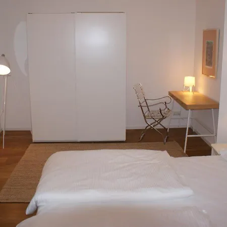 Nikolaitraum In Der Altstadt - Ebenerdig - Abc295 *